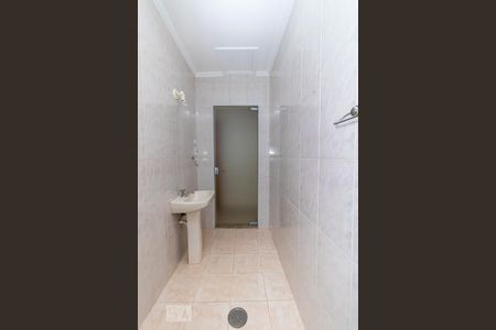 Casa à venda com 138m², 3 quartos e 2 vagasBanheiro