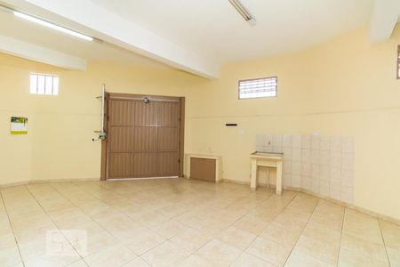 Casa à venda com 138m², 3 quartos e 2 vagasGaragem e Área de Serviço
