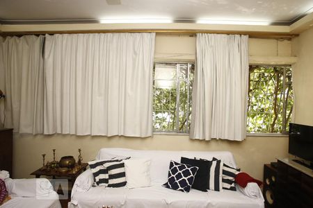 Sala de Estar de casa à venda com 8 quartos, 400m² em Andaraí, Rio de Janeiro
