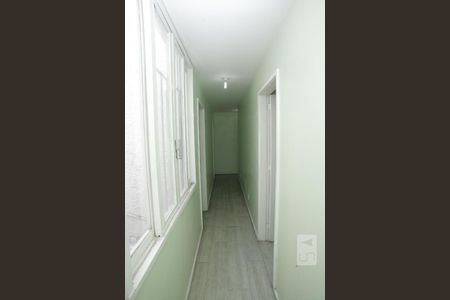 Casa à venda com 250m², 5 quartos e 1 vagaCorredor