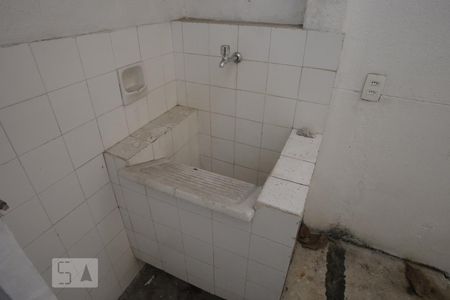 Casa à venda com 250m², 5 quartos e 1 vagaÁrea de Serviço