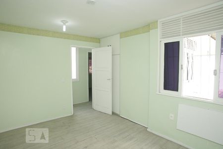 Casa à venda com 250m², 5 quartos e 1 vagaQuarto 2