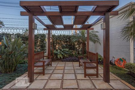 Apartamento para alugar com 54m², 2 quartos e 1 vagaÁrea comum - Chimarrodromo