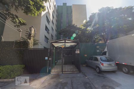Apartamento para alugar com 100m², 2 quartos e 1 vagaFachada