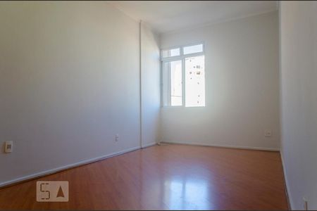 Apartamento para alugar com 60m², 1 quarto e sem vagaSala