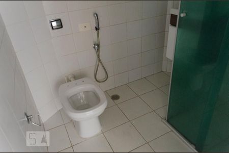 Apartamento para alugar com 60m², 1 quarto e sem vagaBanheiro