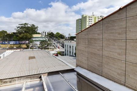 Casa à venda com 156m², 5 quartos e 2 vagas Casa à venda com 156m², 5 quartos e 2 vagasQuintal - Piso Superior - Vista