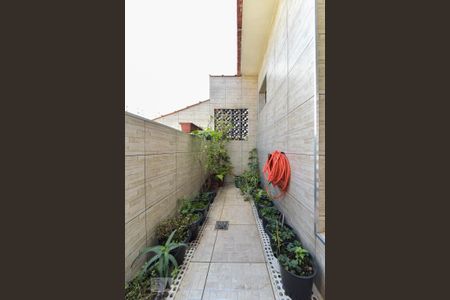 Casa à venda com 156m², 5 quartos e 2 vagas Casa à venda com 156m², 5 quartos e 2 vagasQuintal - Piso Superior