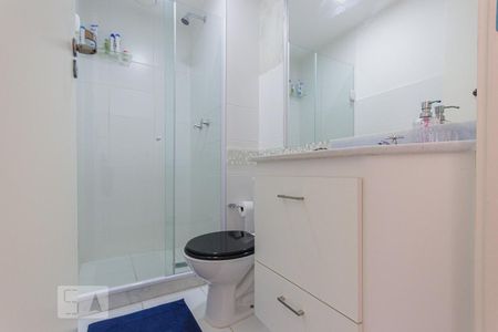 Apartamento à venda com 75m², 2 quartos e 2 vagasBanheiro da Suíte 1