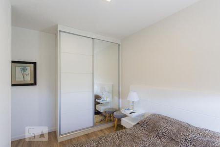 Apartamento à venda com 75m², 2 quartos e 2 vagasSuíte 2