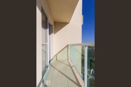 Apartamento à venda com 75m², 2 quartos e 2 vagasVaranda