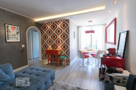 Sala de apartamento para alugar com 2 quartos, 80m² em Moema, São Paulo