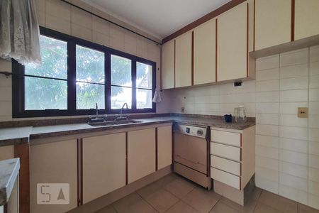 Casa à venda com 350m², 4 quartos e 3 vagasCozinha
