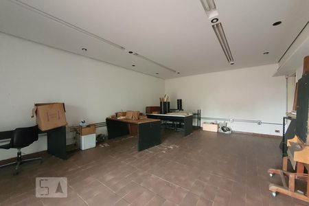 Casa à venda com 350m², 4 quartos e 3 vagasSalão