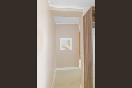 Corredor de apartamento para alugar com 2 quartos, 43m² em Mato Grande, Canoas