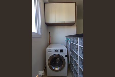 Apartamento à venda com 33m², 1 quarto e sem vaga Apartamento à venda com 33m², 1 quarto e sem vagaLavanderia