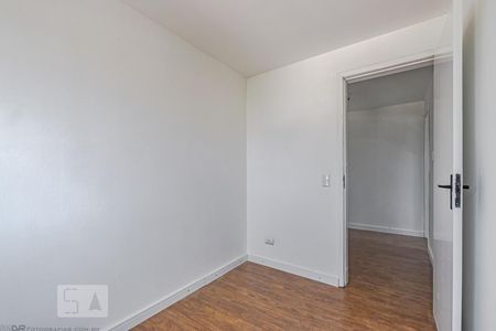 Quarto 1 de apartamento para alugar com 2 quartos, 47m² em Bacacheri, Curitiba