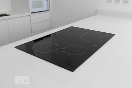 Cozinha de apartamento à venda com 2 quartos, 95m² em Itaim Bibi, São Paulo