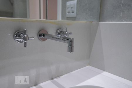 Apartamento à venda com 95m², 2 quartos e sem vagaTorneira da Suíte