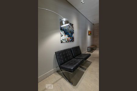 Apartamento à venda com 95m², 2 quartos e sem vagaÁrea comum - Hall