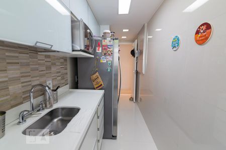 Apartamento à venda com 150m², 3 quartos e 2 vagasCozinha
