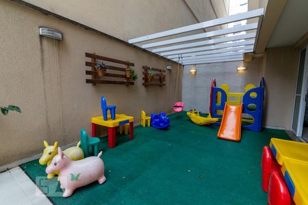 Apartamento à venda com 150m², 3 quartos e 2 vagasÁrea Comum - Playground