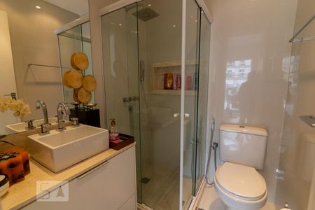 Apartamento à venda com 150m², 3 quartos e 2 vagasBanheiro