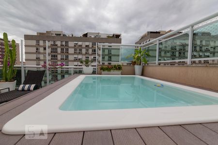 Apartamento à venda com 150m², 3 quartos e 2 vagasPiscina Privativa