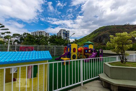 Apartamento para alugar com 50m², 2 quartos e 1 vaga Apartamento para alugar com 50m², 2 quartos e 1 vagaÁrea Comum - Playground