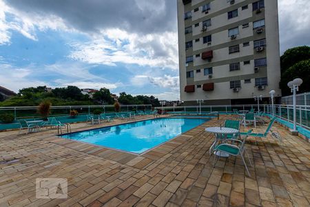 Apartamento para alugar com 50m², 2 quartos e 1 vaga Apartamento para alugar com 50m², 2 quartos e 1 vagaÁrea comum - Piscina