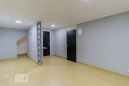 Sala/Quarto de apartamento para alugar com 2 quartos, 28m² em Vila Nhocuné, São Paulo