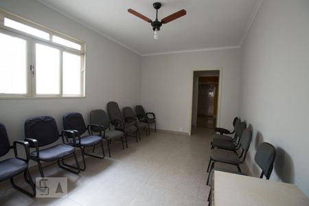 Sala de casa para alugar com 3 quartos, 200m² em Jardim Macedo, Ribeirão Preto