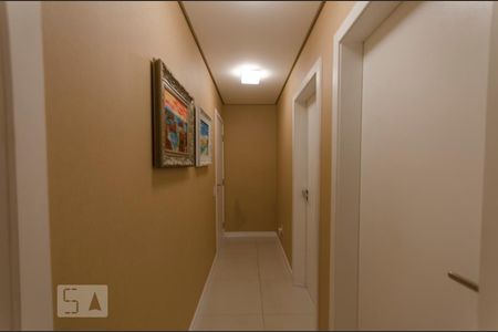 Apartamento para alugar com 220m², 3 quartos e 2 vagasCorredor