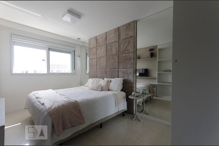 Apartamento para alugar com 220m², 3 quartos e 2 vagasSuíte