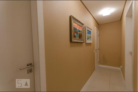Apartamento para alugar com 220m², 3 quartos e 2 vagasCorredor