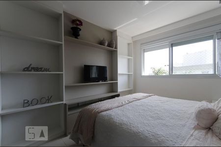 Apartamento para alugar com 220m², 3 quartos e 2 vagasSuíte
