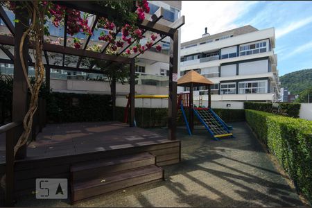 Apartamento para alugar com 220m², 3 quartos e 2 vagasPlayground