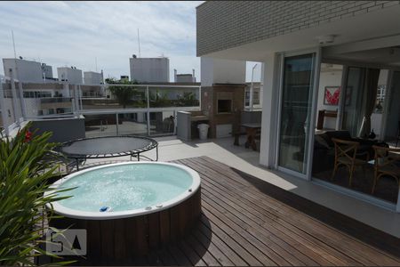 Apartamento para alugar com 220m², 3 quartos e 2 vagasHidromassagem