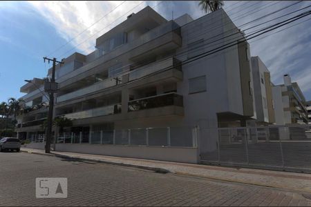 Apartamento para alugar com 220m², 3 quartos e 2 vagasFachada