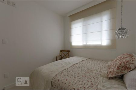 Apartamento para alugar com 220m², 3 quartos e 2 vagasQuarto 02