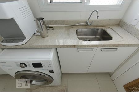 Apartamento para alugar com 220m², 3 quartos e 2 vagasÁrea de Serviço