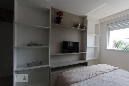 Apartamento para alugar com 220m², 3 quartos e 2 vagasSuíte