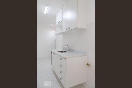 Apartamento à venda com 58m², 2 quartos e 1 vagaCozinha 
