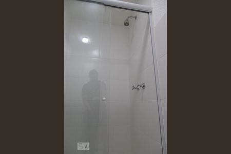 Apartamento à venda com 58m², 2 quartos e 1 vagaBanheiro Social