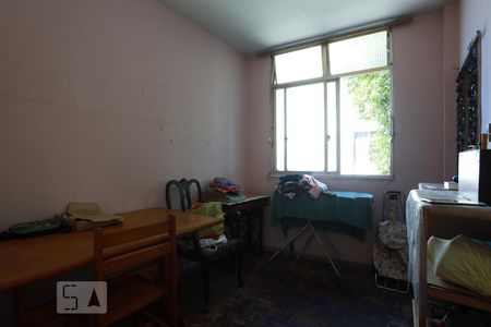 Quarto 1 de apartamento à venda com 4 quartos, 80m² em Maracanã, Rio de Janeiro