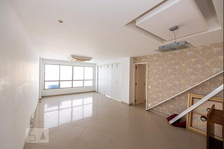 Sala de Apartamento com 3 quartos, 100m² Ipanema