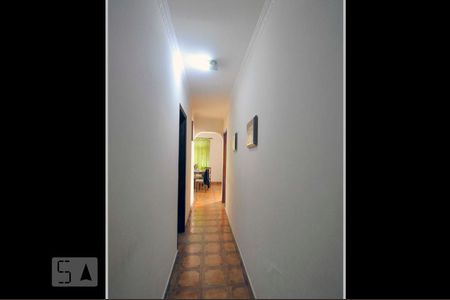 Corredor dos Quartos de casa à venda com 4 quartos, 150m² em Parque Continental, São Paulo