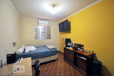 Quarto 2 de casa à venda com 4 quartos, 150m² em Parque Continental, São Paulo