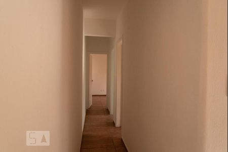Corredor de apartamento para alugar com 2 quartos, 68m² em Vila Regente Feijó, São Paulo