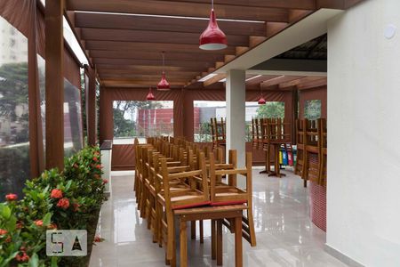 Apartamento à venda com 56m², 2 quartos e 1 vagaChurrasqueira